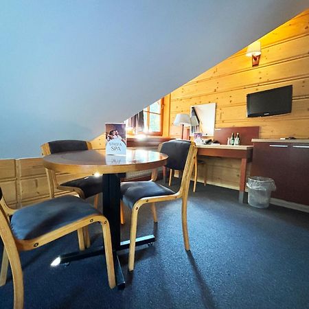 Hotel 365 Kielce Eksteriør bilde